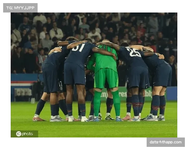 巴黎圣日耳曼客场逆转展现卫冕冠军韧性，掌握晋级主动权